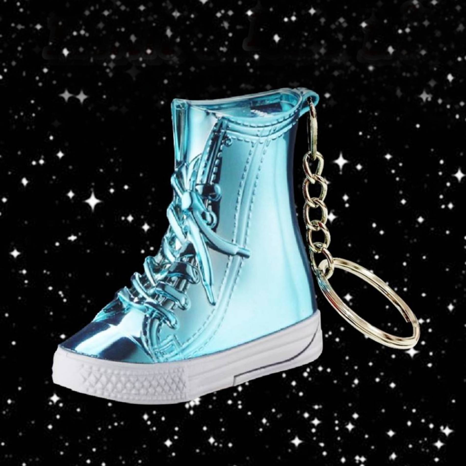 Bật lửa hình chiếc giày bằng kim loại xài gas có móc khóa