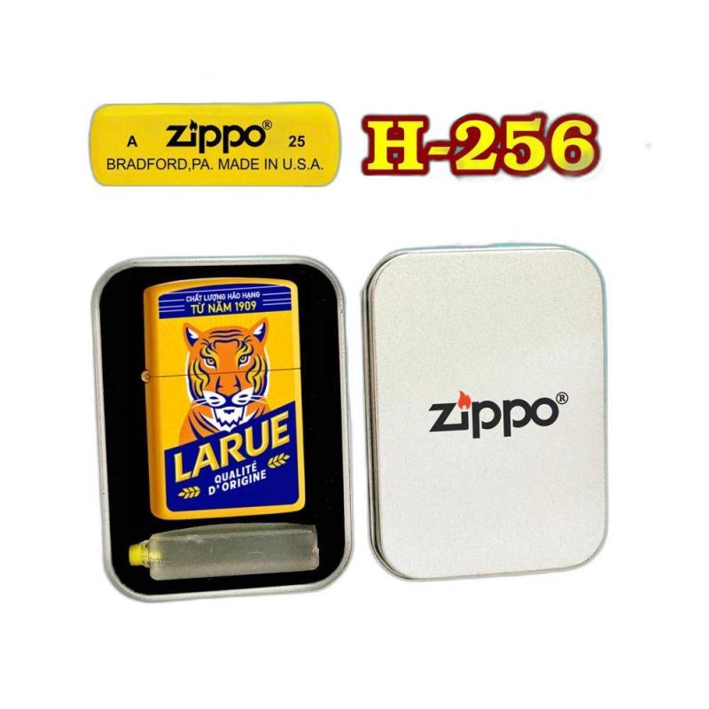 Bật lửa Zippo sơn tĩnh điện 2 mặt hình logo bia Larue - hộp thiếc kèm xăng